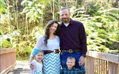 Firefighter killed battling blaze near Yosemite National Park