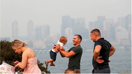 Colorado, U.S. West struggle with smoke from wildfires